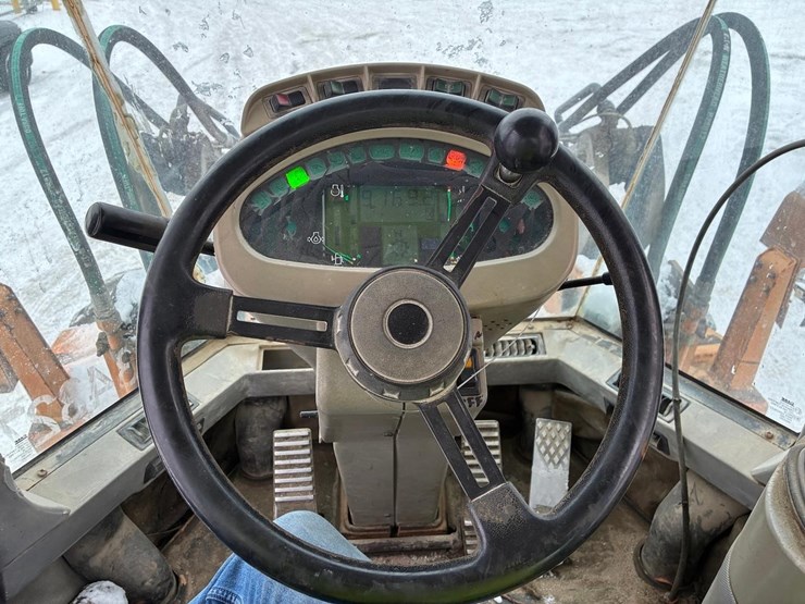 2001-case-621c-xt-image-23