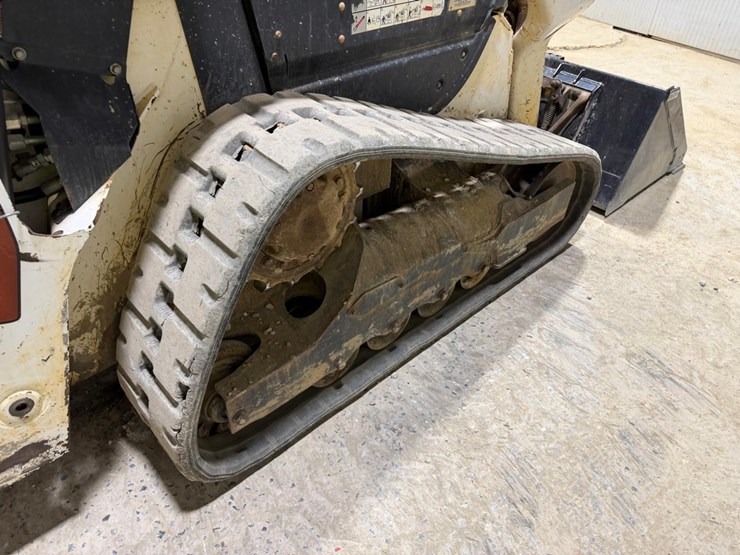 2022-bobcat-t62-image-17