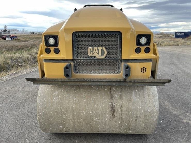 caterpillar-cb4.0-image-8