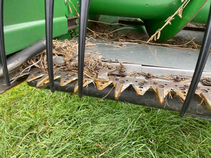 john-deere-630f-image-28