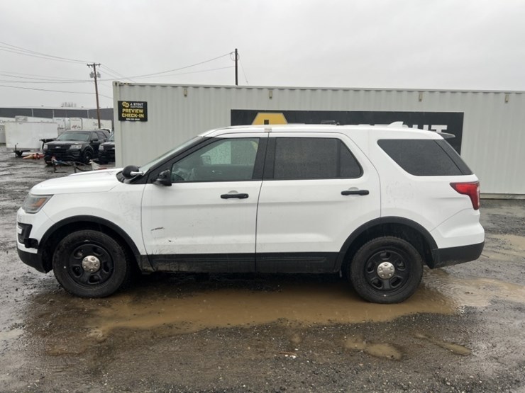 ford-explorer-image-7