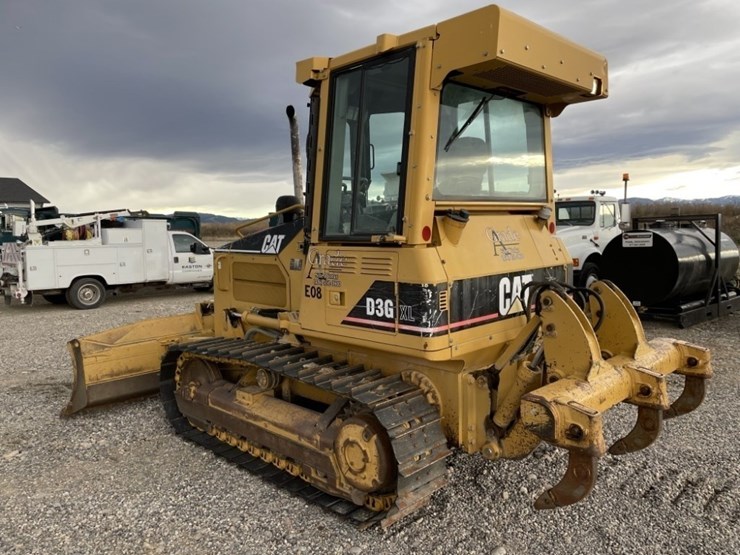 caterpillar-d3g-xl-image-3
