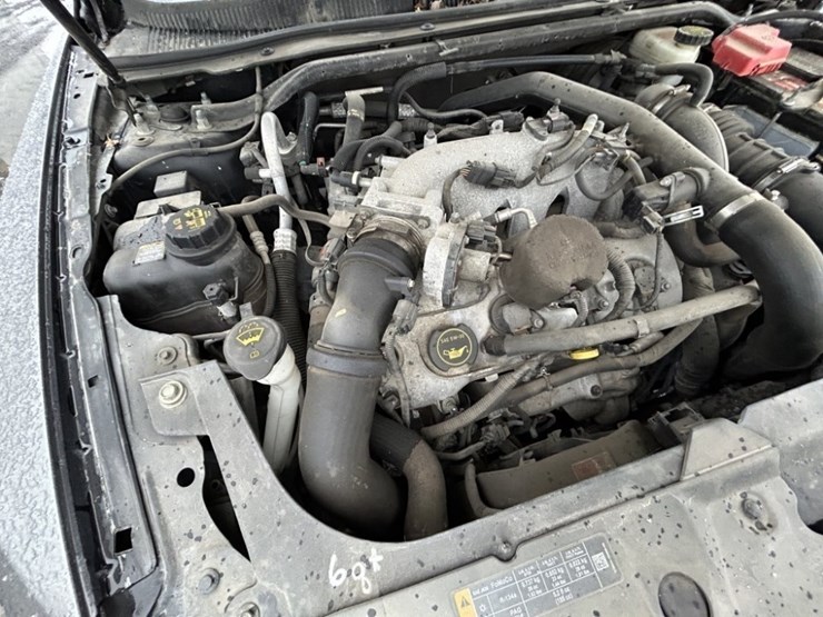 2014-ford-taurus-sedan-image-36