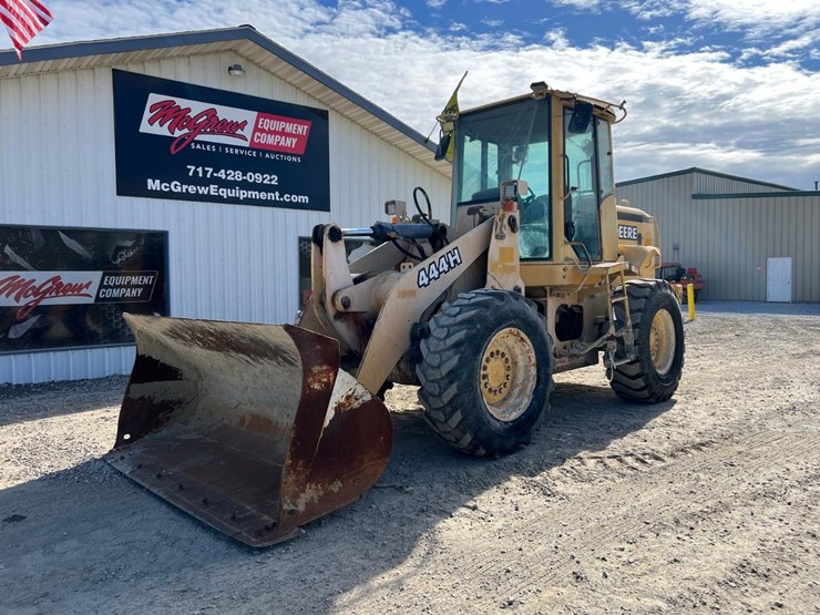 john-deere-444h-image-2