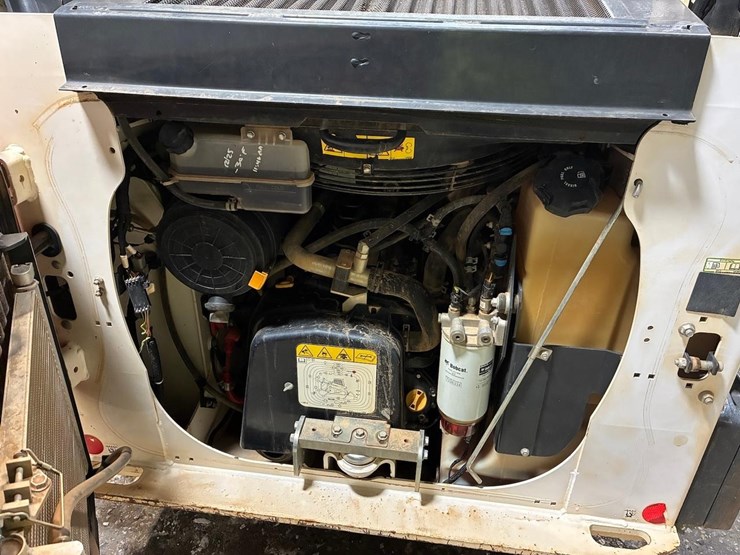 bobcat-t66-image-18
