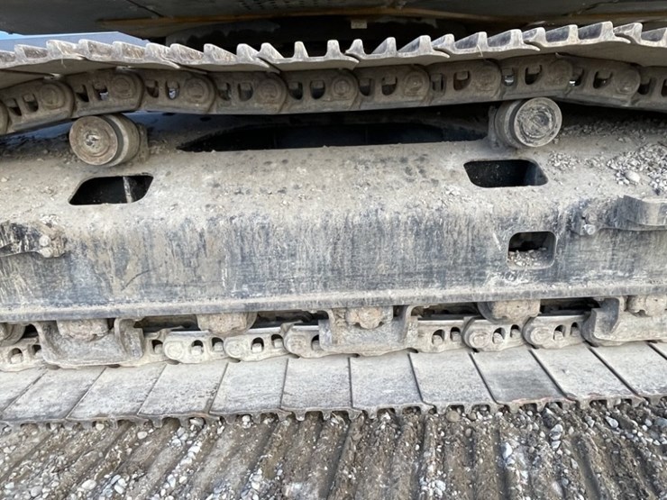 2022-deere-350-p-tier-image-18