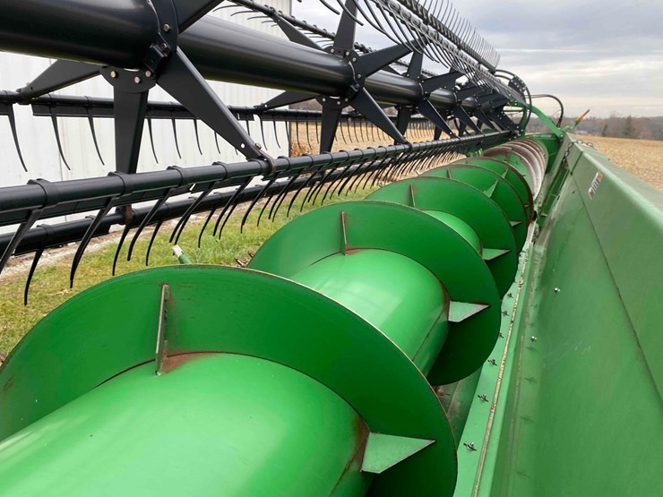 john-deere-630f-image-38