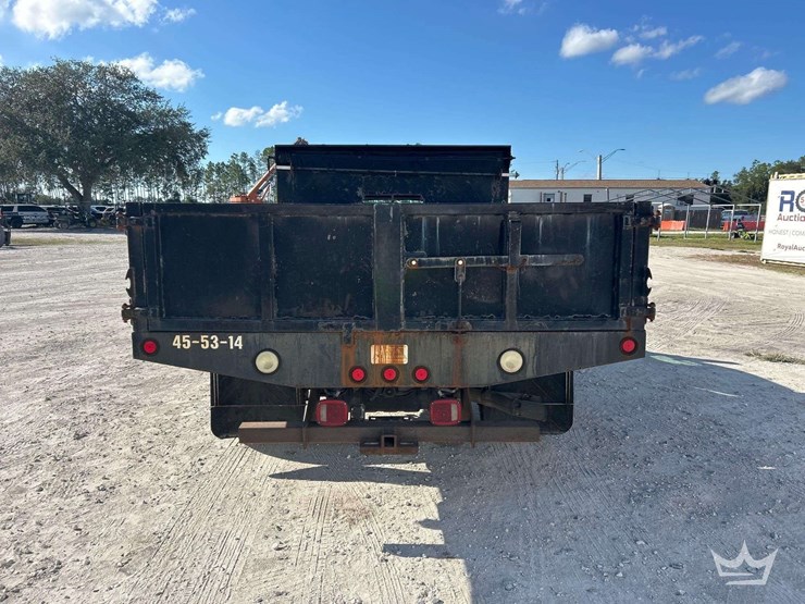 2013-ford-f450-image-23