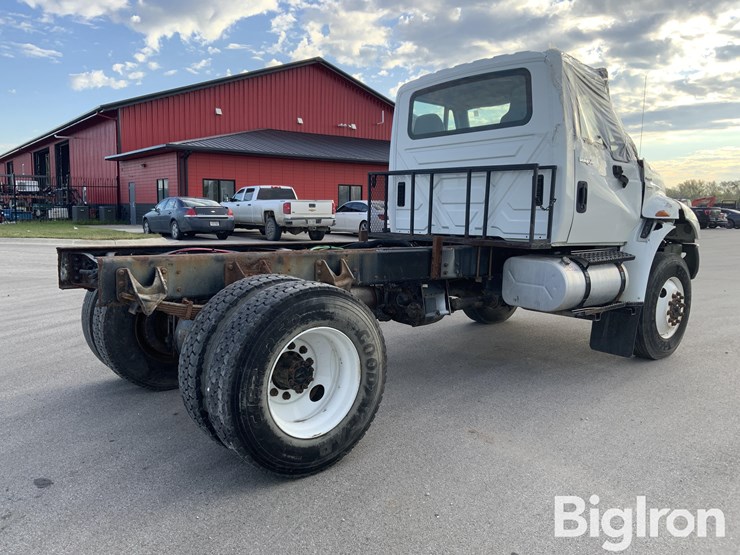 international-durastar-4300-image-5