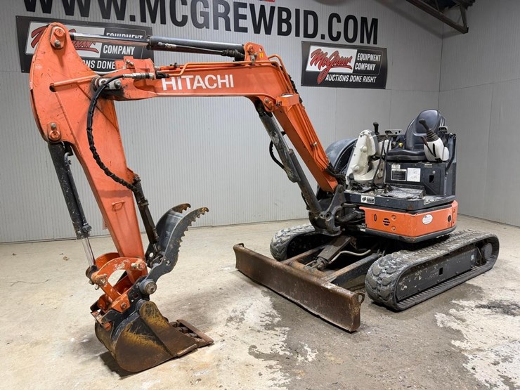 hitachi-zx35u-image-2