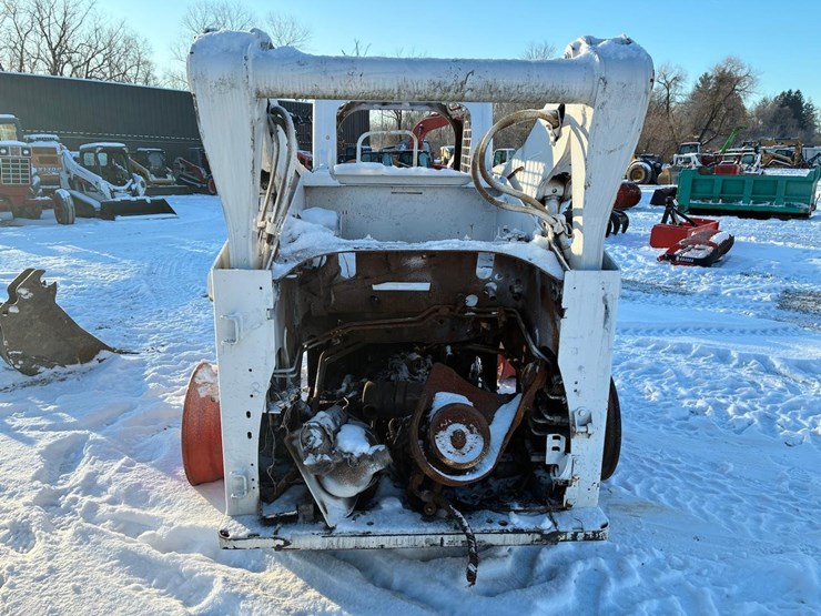 2020-bobcat-s850-image-3