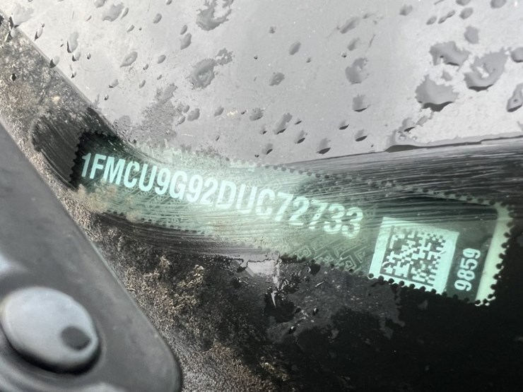 2013-ford-escape-image-9