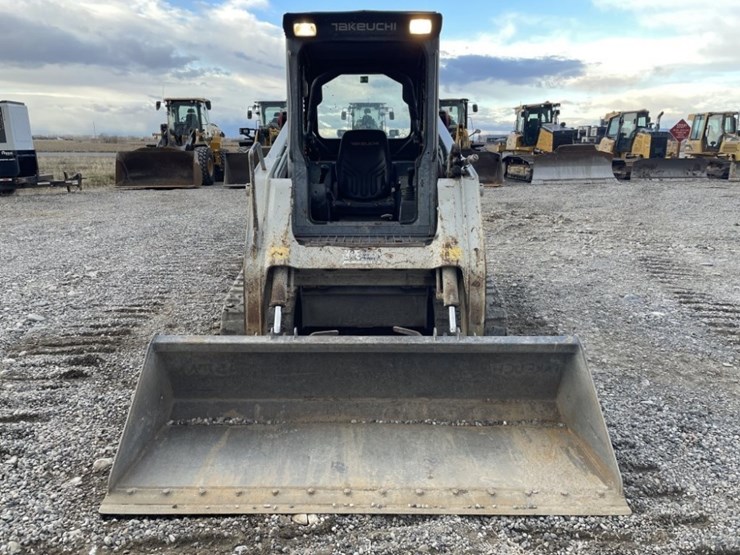 takeuchi-tl240-image-8