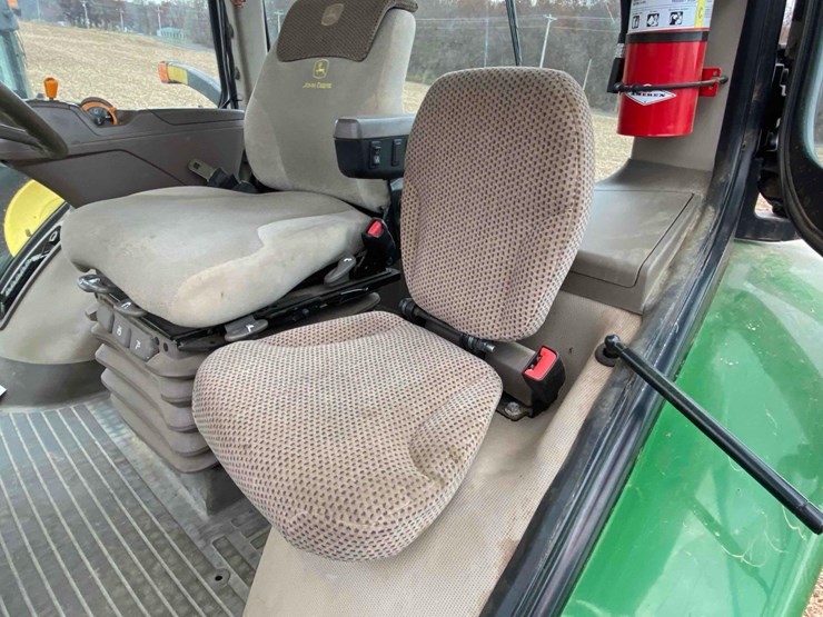 john-deere-8245r-image-49