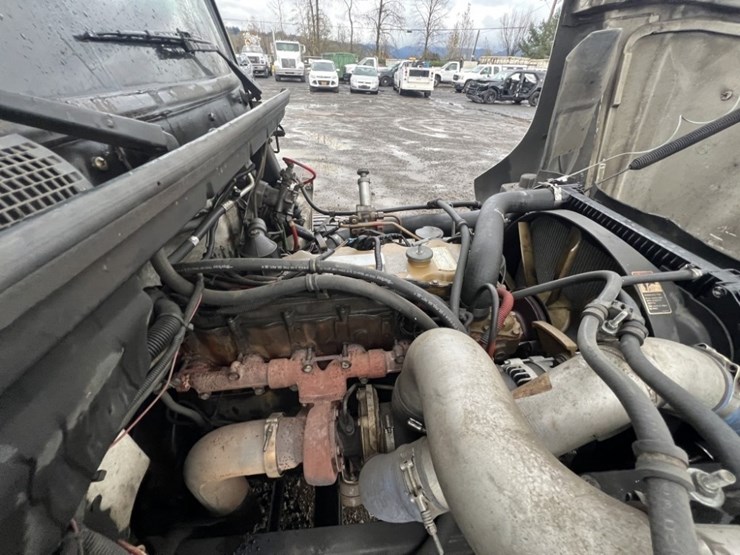 caterpillar-3126-image-13