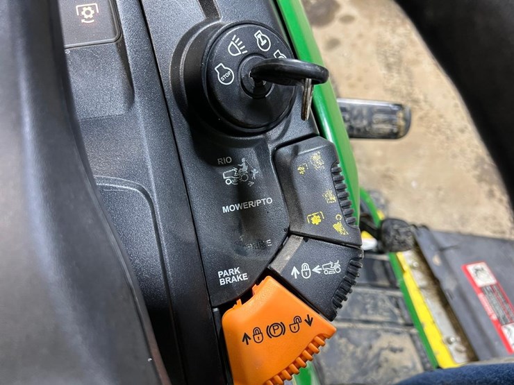 john-deere-x500-image-21