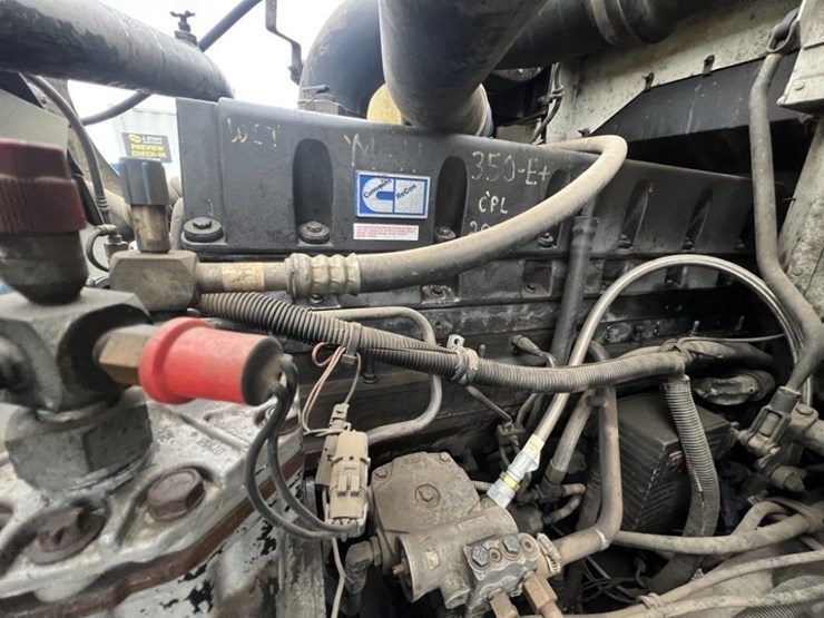 1998-international-9200-image-9