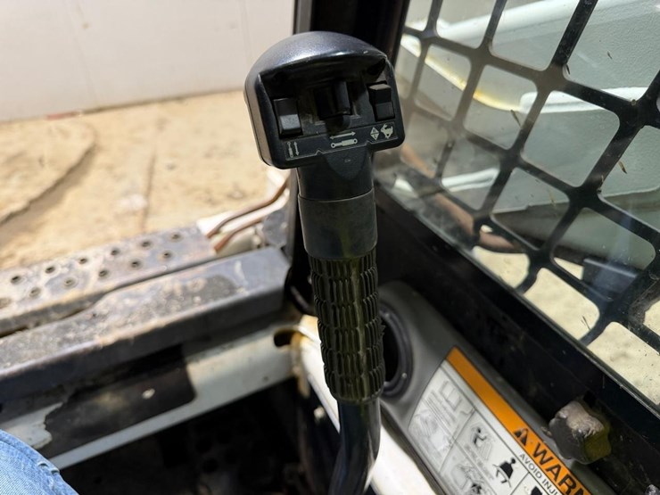 bobcat-t190-image-21