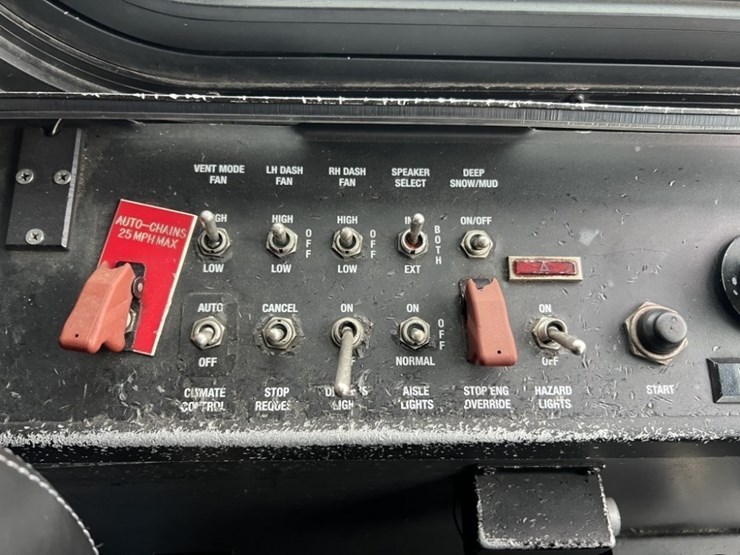 2008-new-flyer-40'-transit-bus-image-29