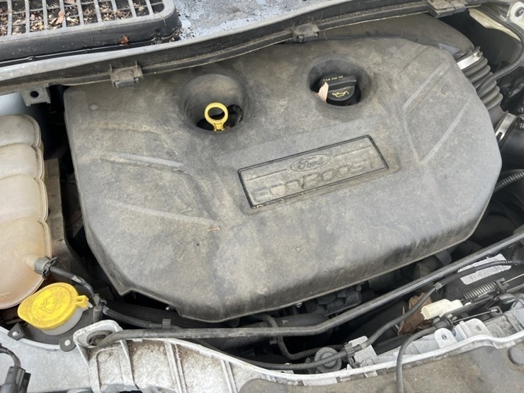 2013-ford-escape-image-12