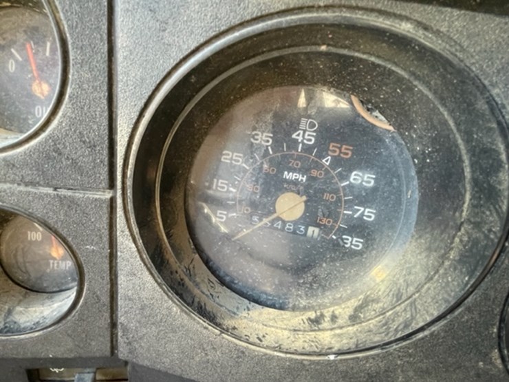 1981-caterpillar-3208-image-31