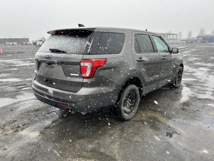 ford-explorer-image-5