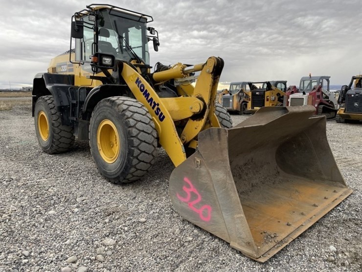 komatsu-wa320-8-image-7