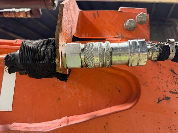 hitachi-zx35u-image-11