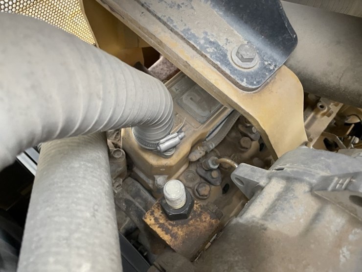 caterpillar-d3g-xl-image-38