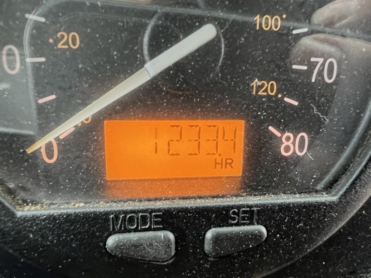 2009-new-flyer-40'-transit-bus-image-33