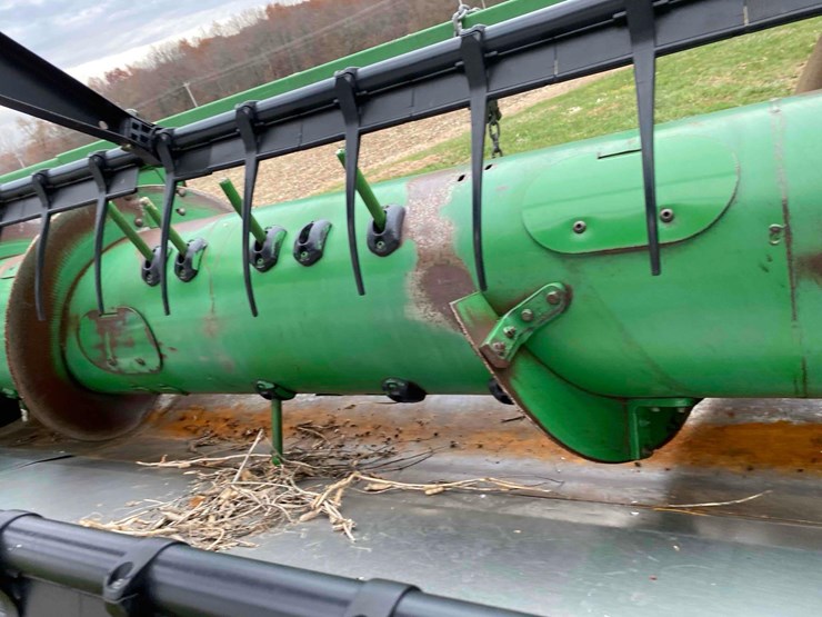 john-deere-630f-image-23