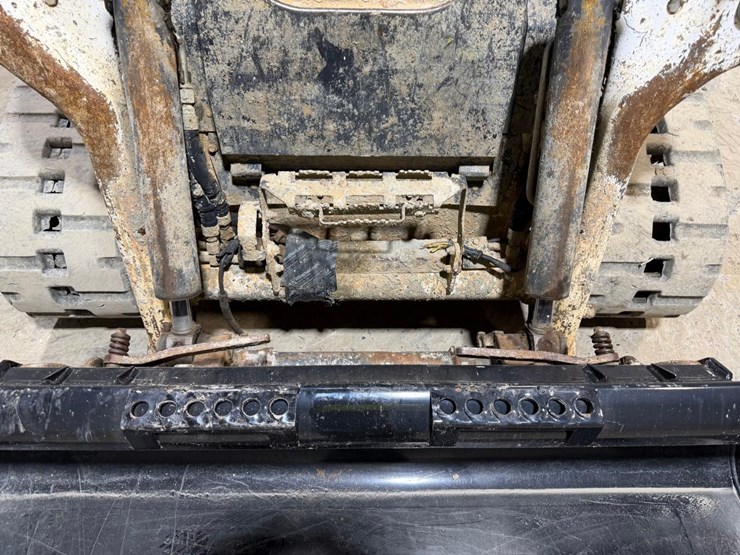 2022-bobcat-t62-image-10