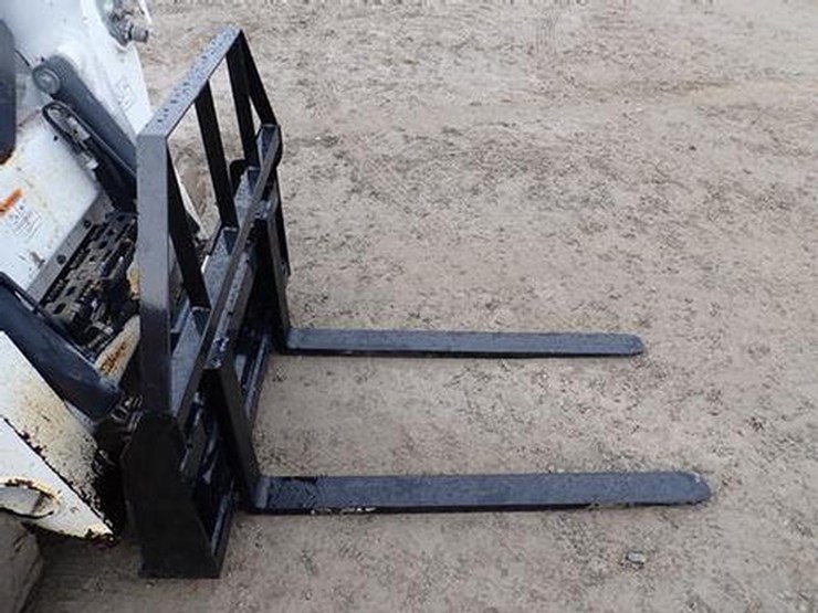 mower-king-48"-skid-steer-pallet-forks-image-4