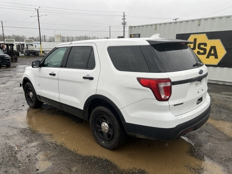 ford-explorer-image-6