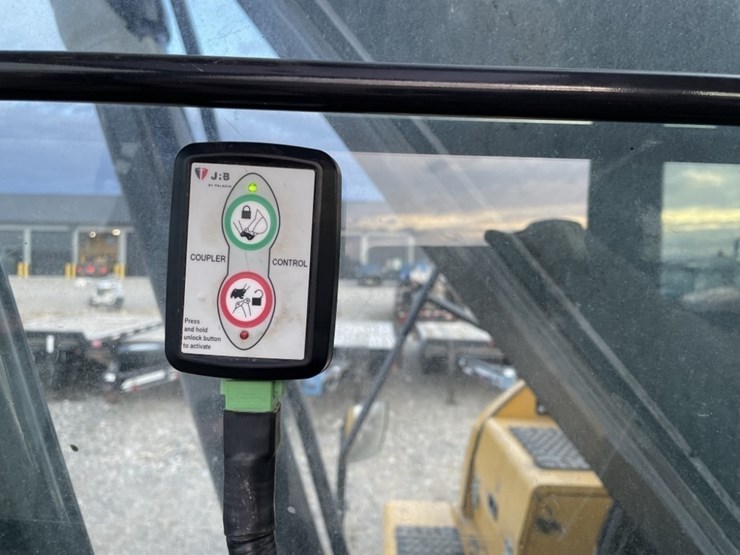 2022-deere-350-p-tier-image-37