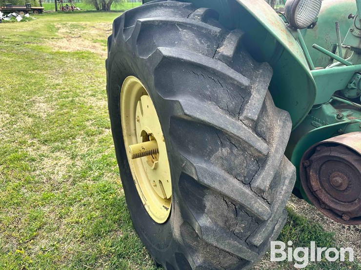 john-deere-70-image-15