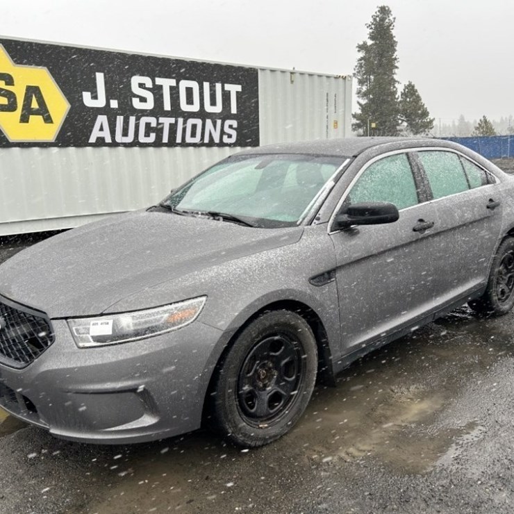 2014 Ford Taurus Sedan