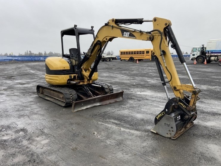 caterpillar-304-image-7