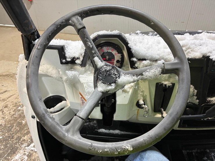 bobcat-3400xl-image-20