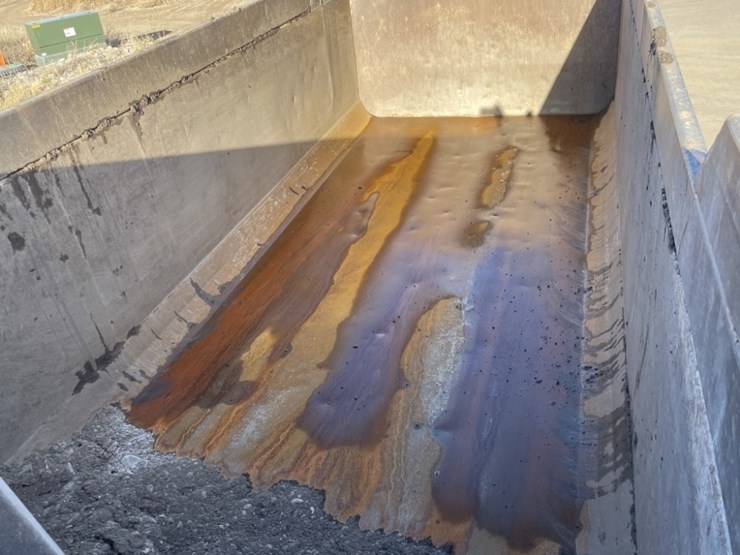 2014-western-star-4700sb-image-34