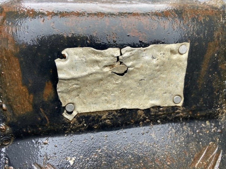 caterpillar-304-image-5