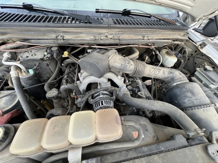 2003-ford-f450-image-13