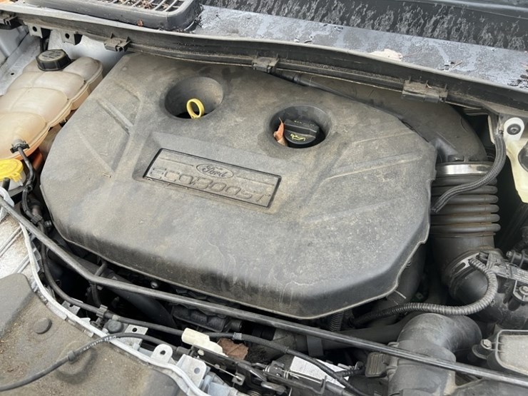 2013-ford-escape-image-11