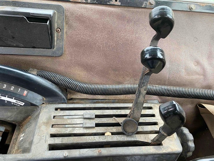 john-deere-4450-image-31