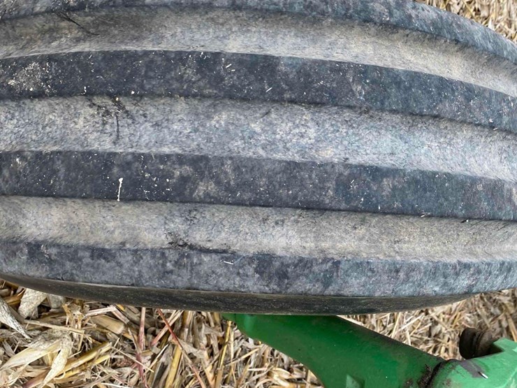 john-deere-4450-image-40