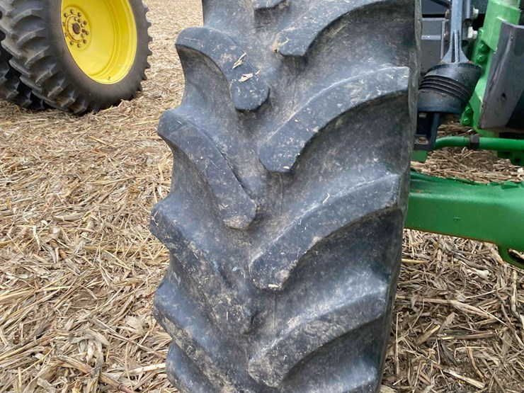 john-deere-8300-image-45