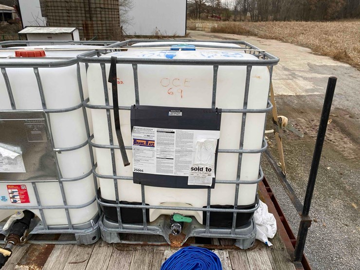 spray--trailer-image-29