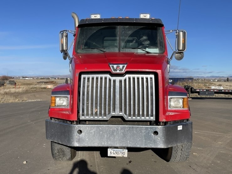 2014-western-star-4700sb-image-8