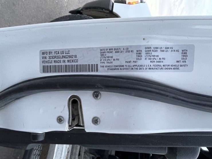 2022-dodge-3500-image-30