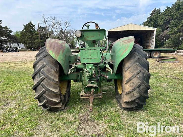 john-deere-70-image-6